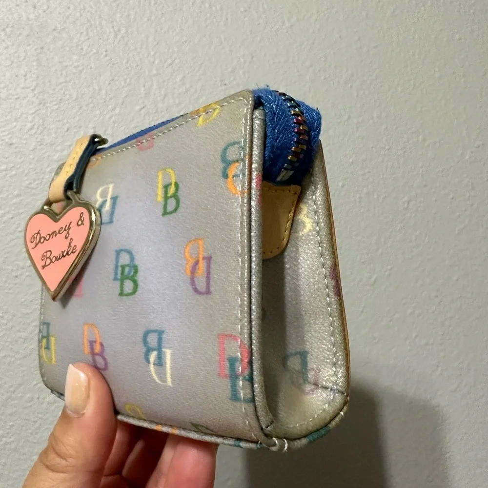Dooney & Bourke vintage y2k